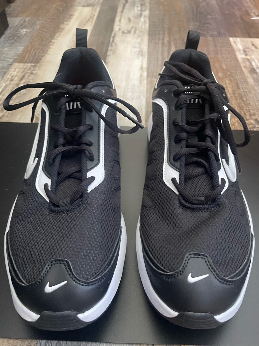 Nike Black and White Running Sneaker with Swoosh